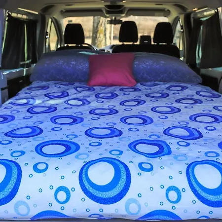 Agapeescape Campervan Montenegro אתר קמפינג פודגוריצה