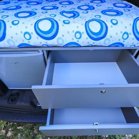 مكان تخييم Agapeescape Campervan Montenegro