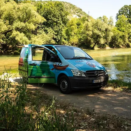 Agapeescape Campervan Montenegro مكان تخييم بودغوريتْسا